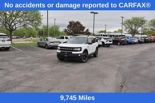 Oxford White 2023 Ford Bronco Sport Outer Banks