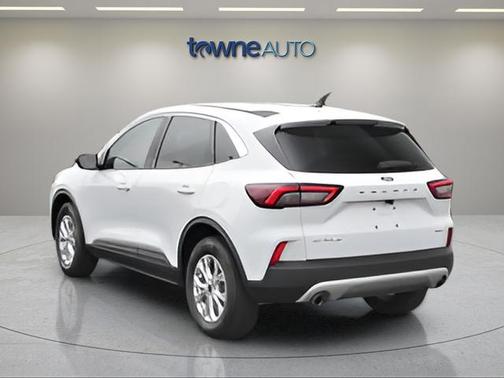 Oxford White 2023 Ford Escape Active