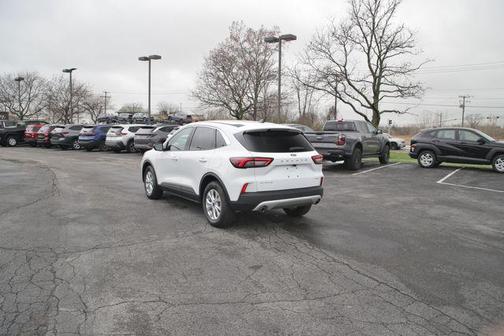 Oxford White 2023 Ford Escape Active