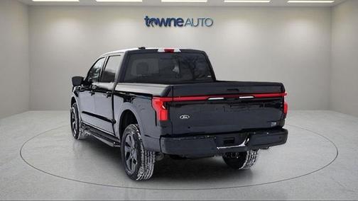 2022 Ford F-150 Lightning LARIAT