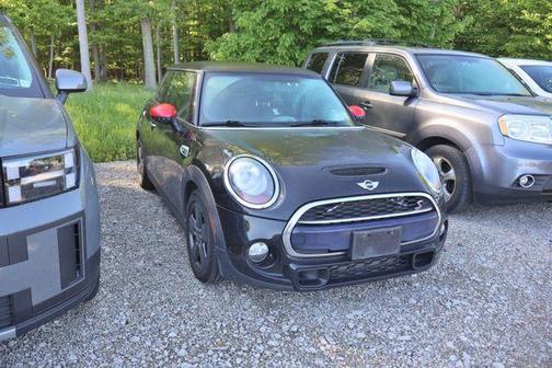Midnight Black Metallic 2014 MINI Hardtop Cooper S