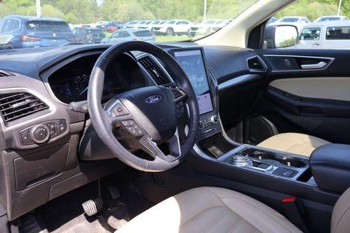 Blue Metallic 2023 Ford Edge SEL