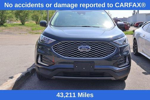 Blue Metallic 2023 Ford Edge SEL