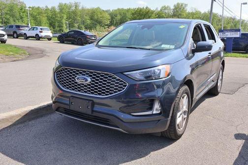 Blue Metallic 2023 Ford Edge SEL