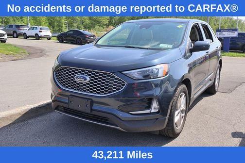 Blue Metallic 2023 Ford Edge SEL