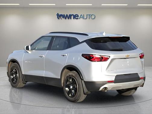 Silver Ice Metallic 2020 Chevrolet Blazer 2LT