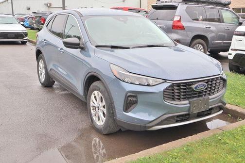 Vapor Blue 2023 Ford Escape Active