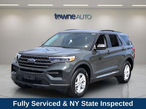 Green Metallic 2023 Ford Explorer XLT