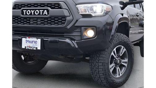 2016 Toyota Tacoma TRD Sport