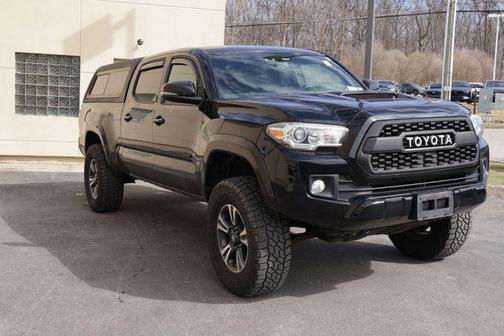 2016 Toyota Tacoma TRD Sport