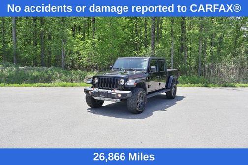 Black Clearcoat 2023 Jeep Gladiator Mojave