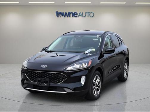 Black Metallic 2022 Ford Escape SEL
