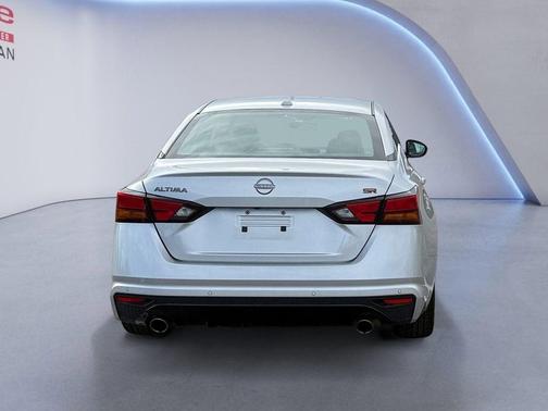 Silver 2024 Nissan Altima 2.5 SR