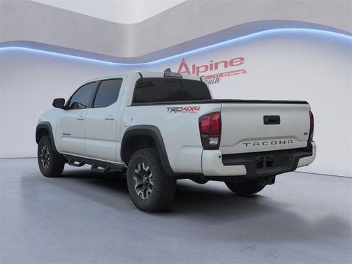 2018 Toyota Tacoma SR