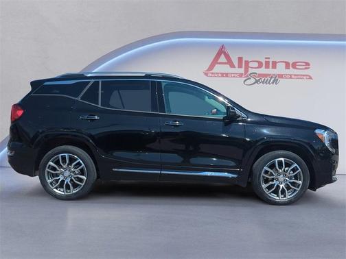 2022 GMC Terrain Denali