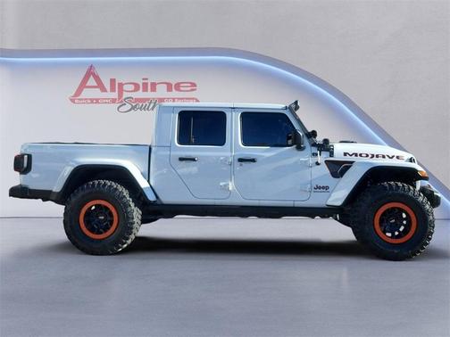 2023 Jeep Gladiator Mojave