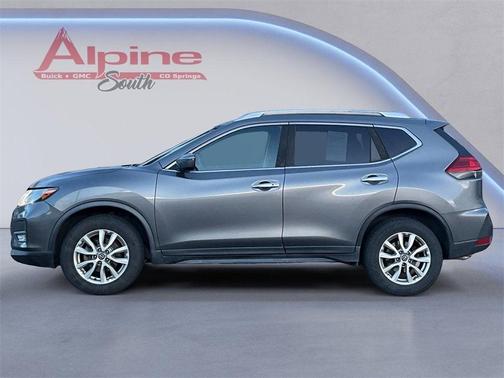 2017 Nissan Rogue SV