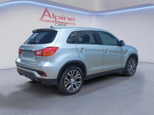 2019 Mitsubishi Outlander Sport SE