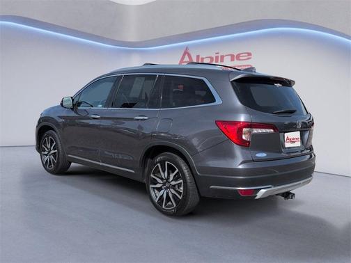 2019 Honda Pilot Touring 8-Passenger