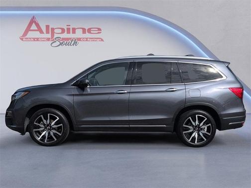 2019 Honda Pilot Touring 8-Passenger