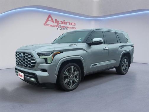 2023 Toyota Sequoia SR5