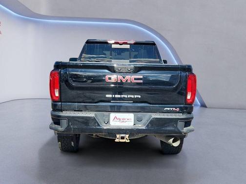 2023 GMC Sierra 2500 AT4