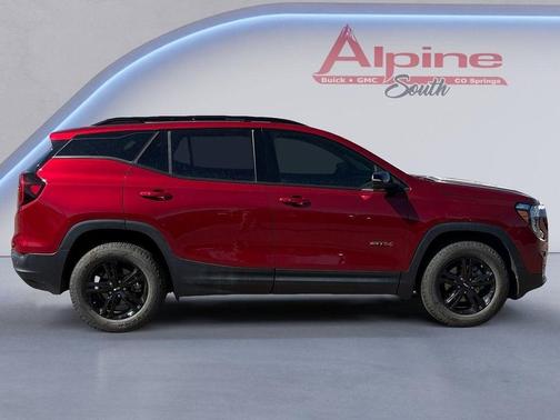 2024 GMC Terrain AT4
