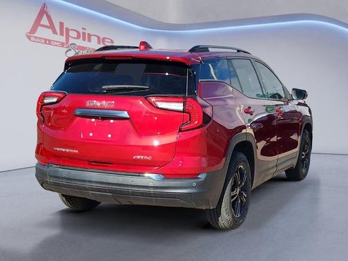 2024 GMC Terrain AT4