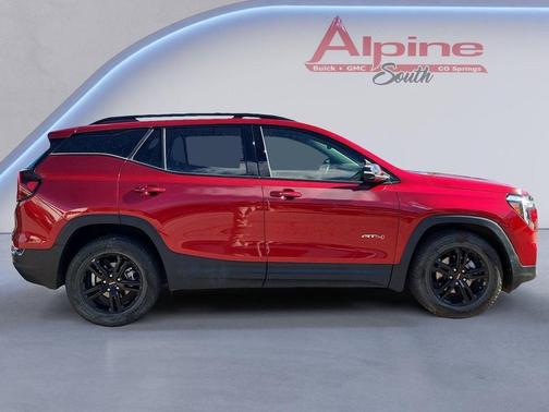 2024 GMC Terrain AT4