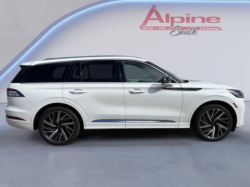 2025 Lincoln Aviator Black Label AWD
