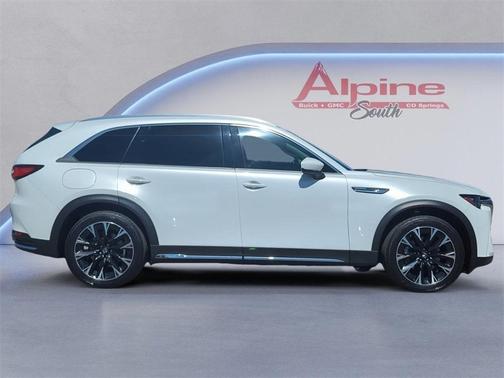 2024 Mazda CX-90 PHEV Premium Plus
