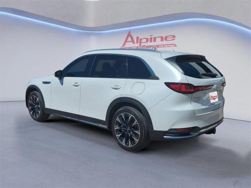 2024 Mazda CX-90 PHEV Premium Plus