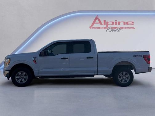 White 2022 Ford F-150 XLT