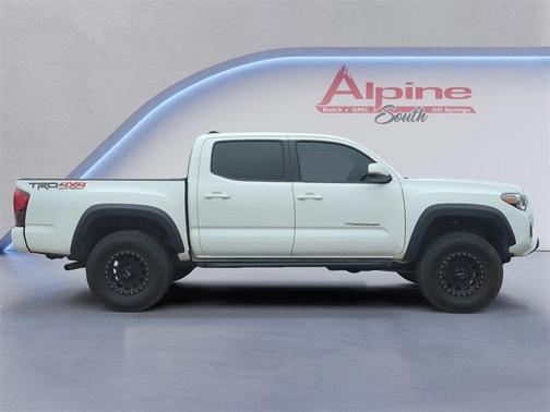 2019 Toyota Tacoma SR