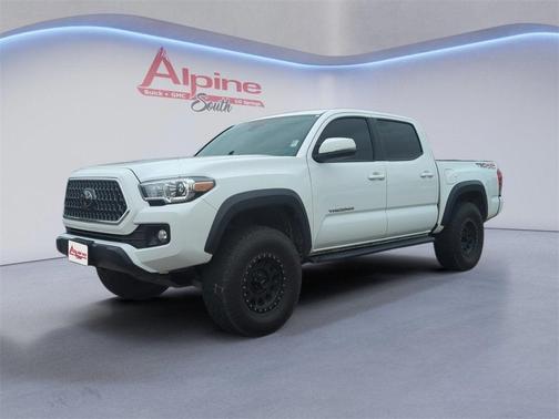 2019 Toyota Tacoma SR