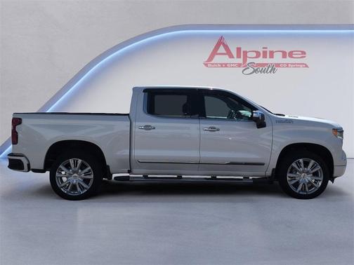2022 Chevrolet Silverado 1500 High Country