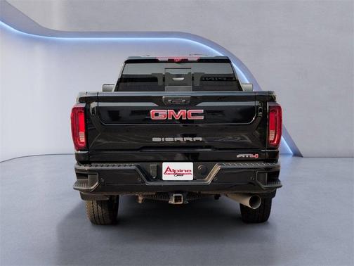2022 GMC Sierra 2500 AT4
