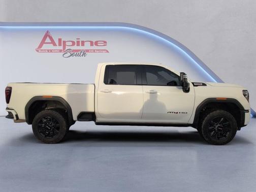 2025 GMC Sierra 3500 AT4