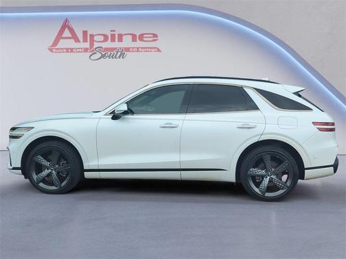 2022 Genesis GV70 2.5T
