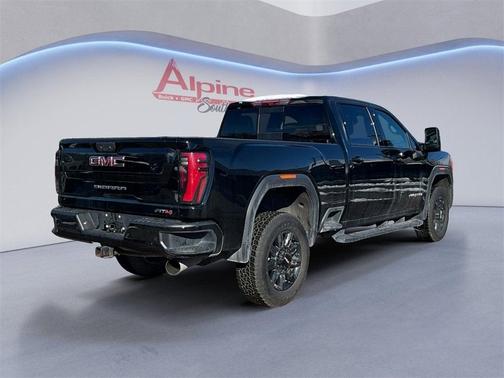 2024 GMC Sierra 2500 AT4