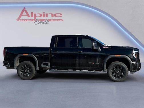 2024 GMC Sierra 2500 AT4