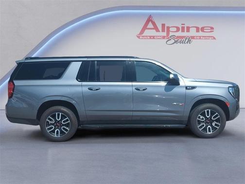 2021 GMC Yukon XL AT4