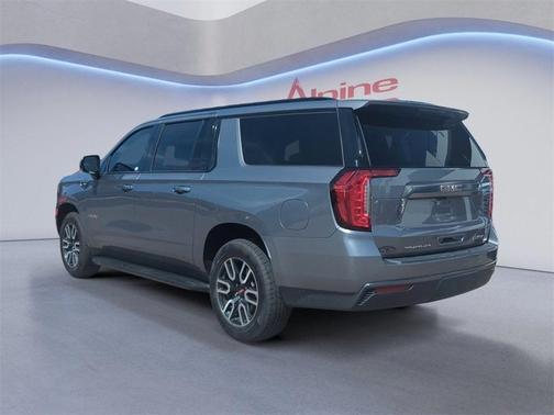2021 GMC Yukon XL AT4