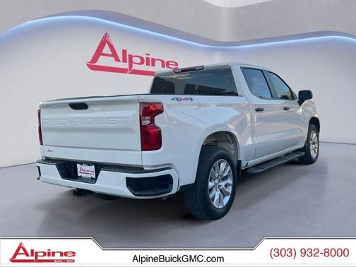 2022 Chevrolet Silverado 1500 Custom