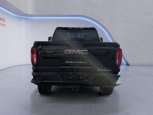 2022 GMC Sierra 2500 Denali