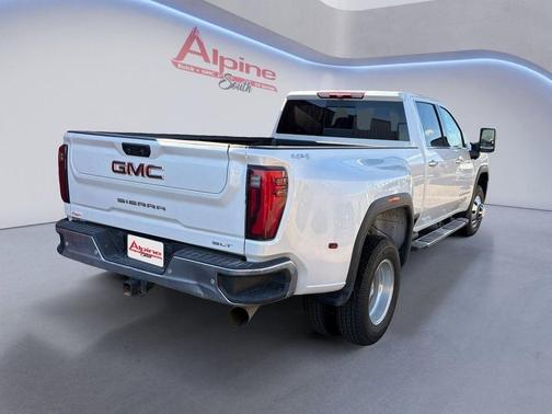 2024 GMC Sierra 3500 SLT