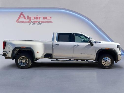 2024 GMC Sierra 3500 SLT