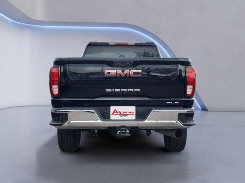 2024 GMC Sierra 2500 SLE