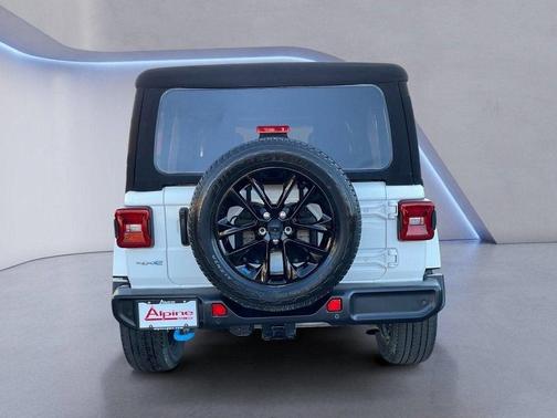2022 Jeep Wrangler Unlimited 4xe Sahara