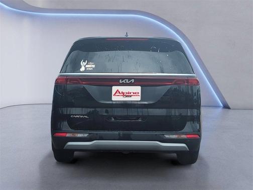 2023 Kia Carnival LX